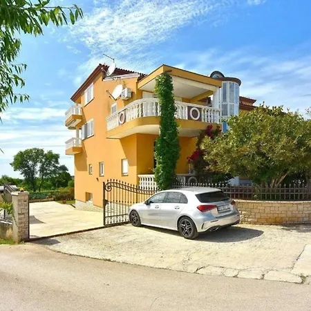 Fuer 4 Personen Ca 60 Qm In Galizana, Istrien Istrische Riviera Galižana
